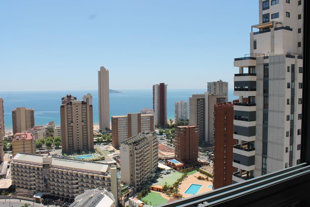 Apartment Carmentxu Gemelos 26 بينايدورم الغرفة الصورة